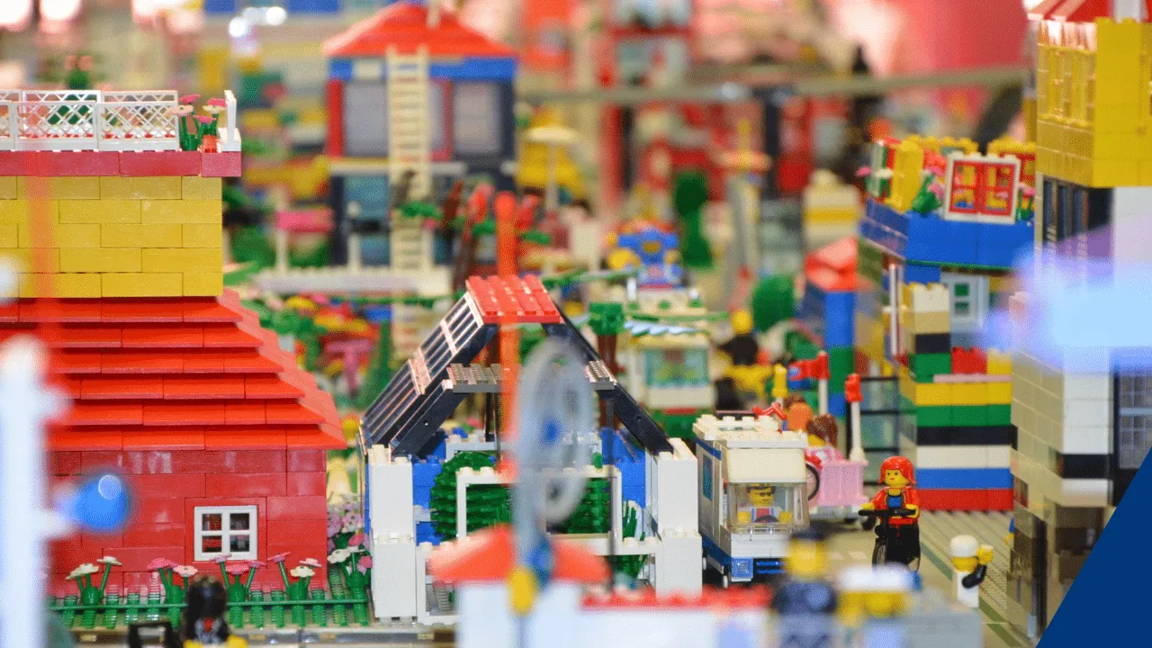 Verschiedene Häuser gebaut aus Lego